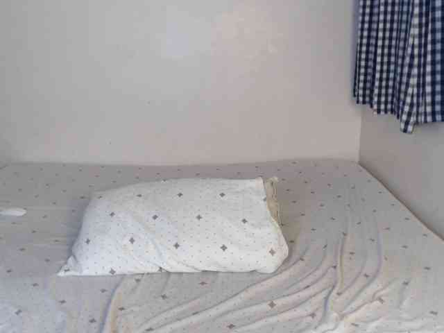 JolieNoir webcam