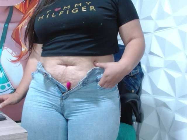 monickhot303av's BongaCams show and profile