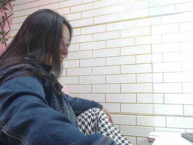 monickhot303av's BongaCams show and profile