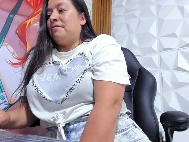 monickhot303av's BongaCams show and profile