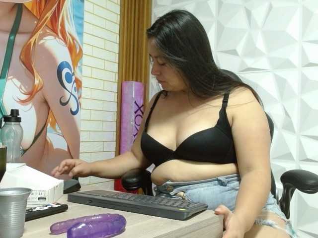 monickhot303av's BongaCams show and profile