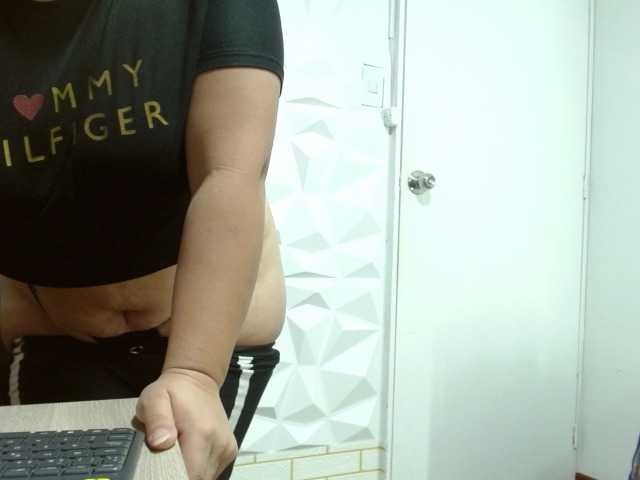 monickhot303av's BongaCams show and profile