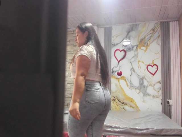 monickhot303av's BongaCams show and profile