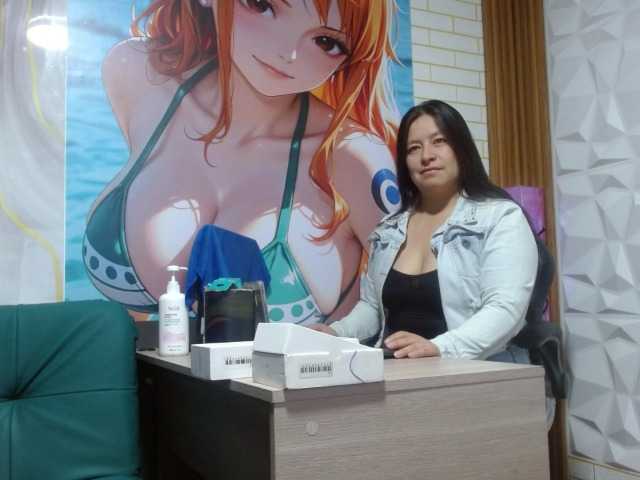 monickhot303av's BongaCams show and profile