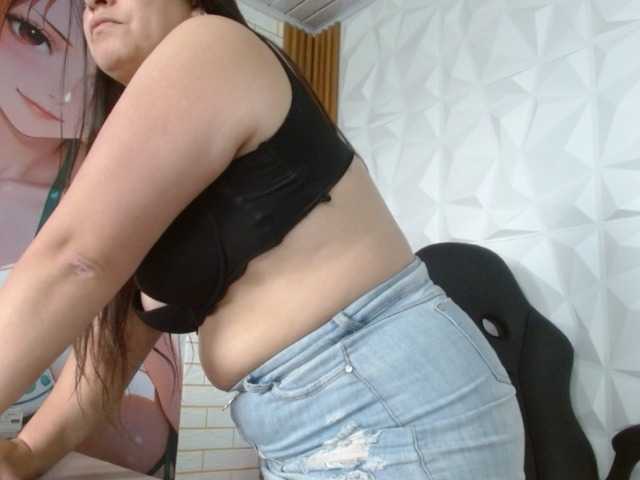 monickhot303av's BongaCams show and profile