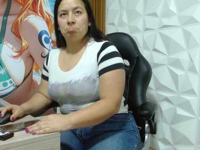 monickhot303av's BongaCams show and profile