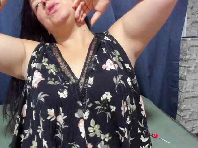 monickhot303av webcam