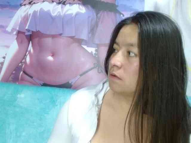 monickhot303av webcam