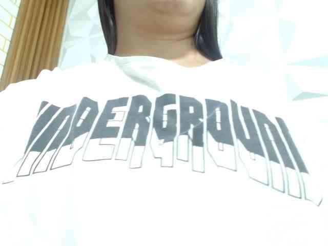 monickhot303av webcam