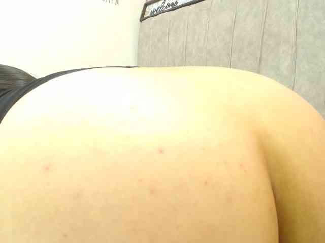 monickhot303av webcam