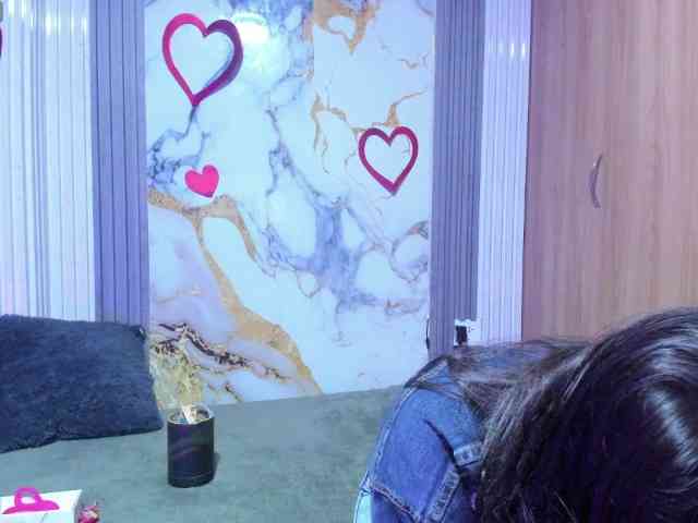 monickhot303av webcam