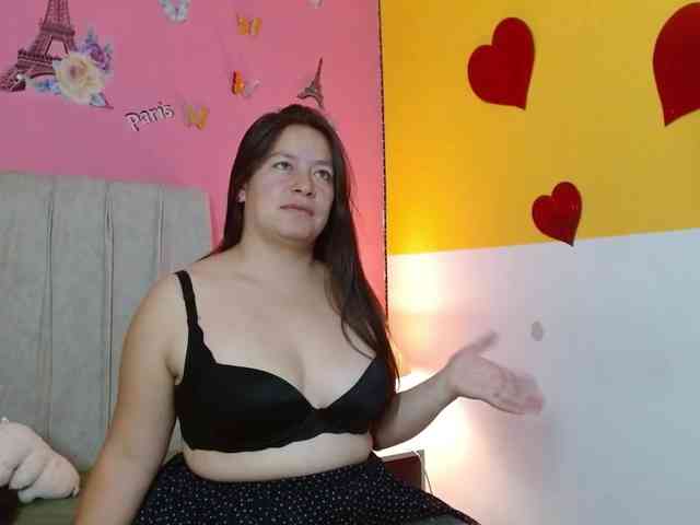 monickhot303av