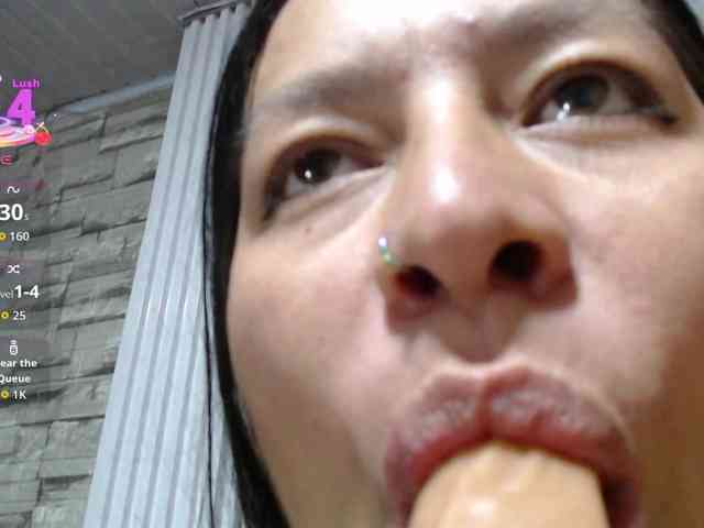 monickhot303av webcam