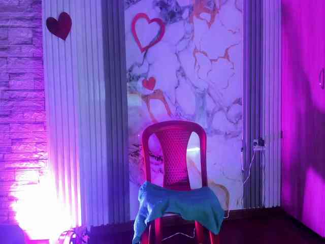 monickhot303av webcam