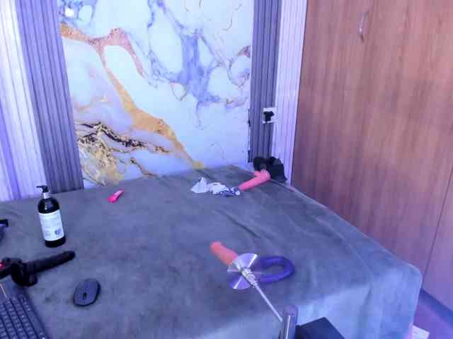 monickhot303av webcam