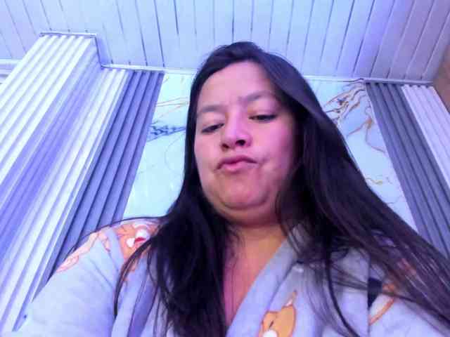 monickhot303av webcam