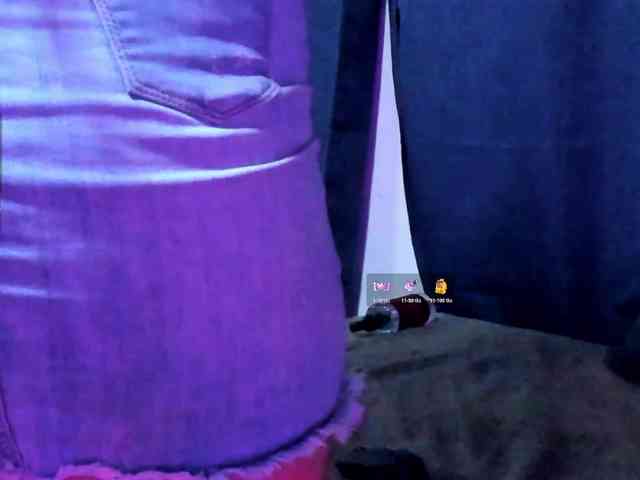 monickhot303av webcam