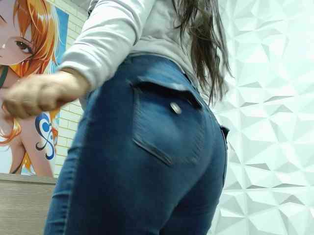 monickhot303av webcam