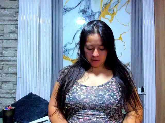 monickhot303av webcam