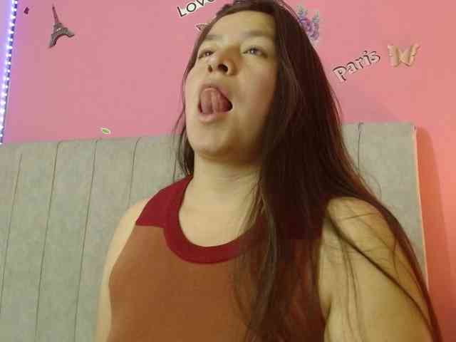 monickhot303av webcam