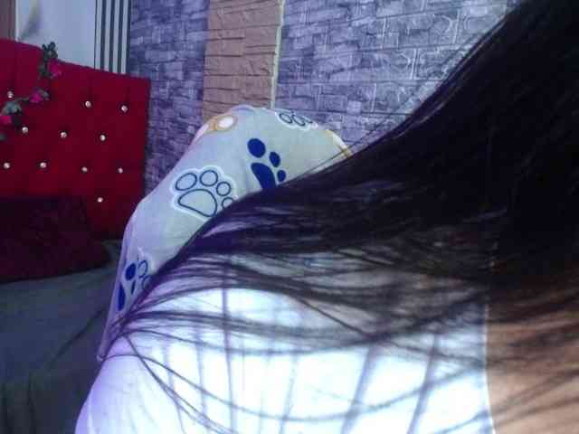 monickhot303av webcam