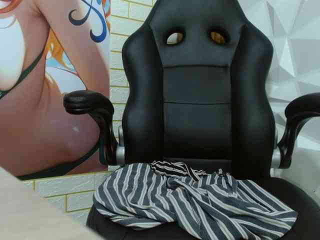 monickhot303av webcam