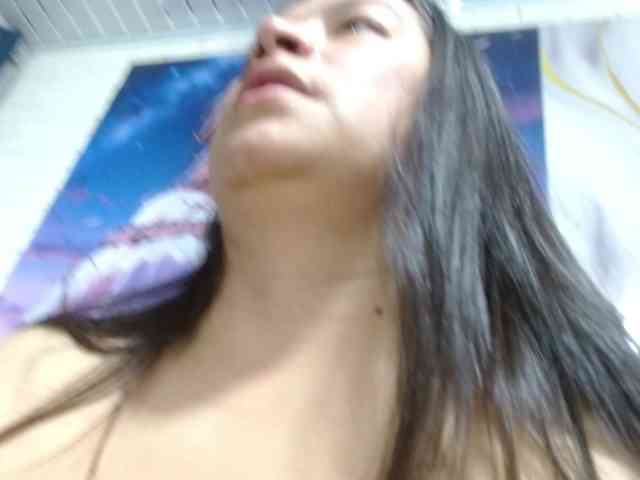 monickhot303av webcam