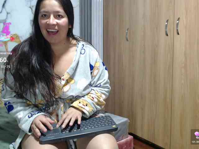 monickhot303av webcam