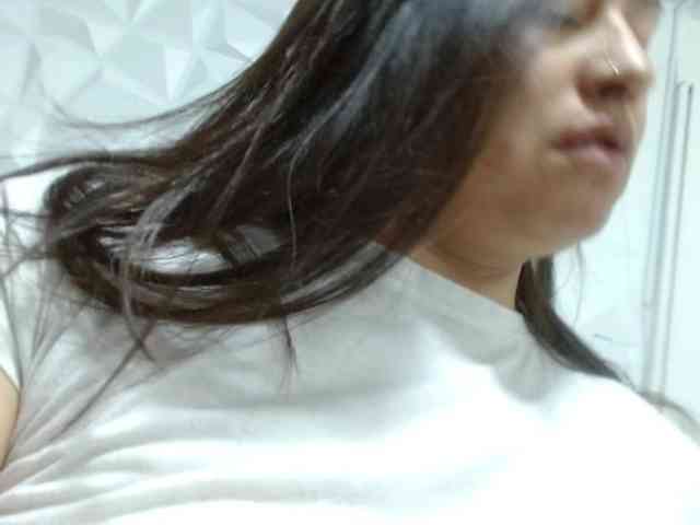 monickhot303av webcam