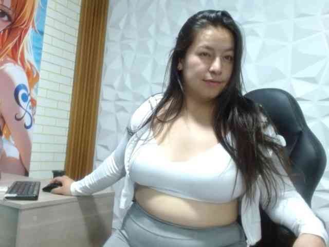 monickhot303av webcam