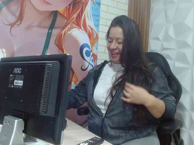 monickhot303av webcam