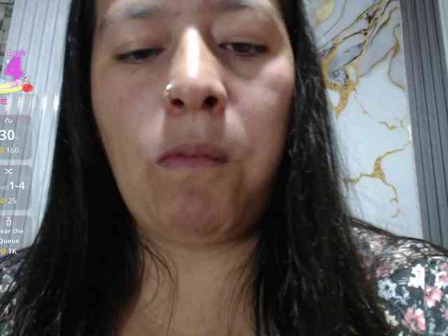 monickhot303av webcam