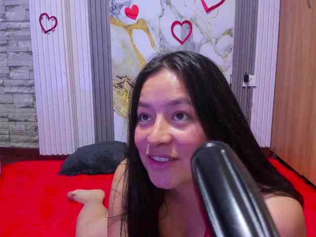 monickhot303av webcam