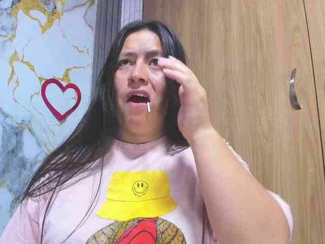 monickhot303av webcam