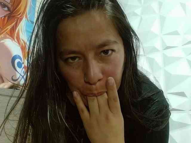 monickhot303av webcam