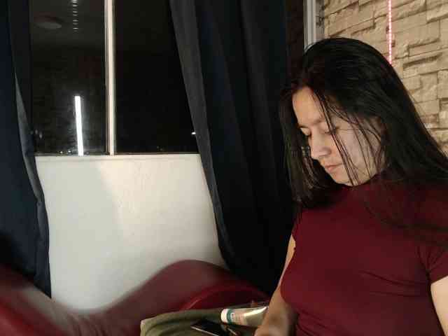 monickhot303av webcam