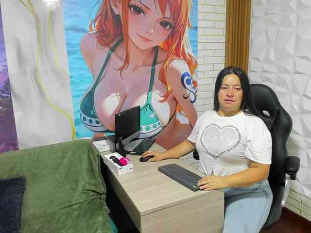 monickhot303av webcam