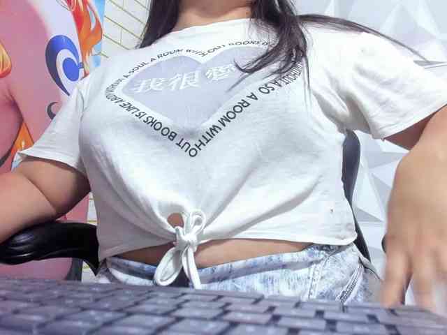 monickhot303av webcam