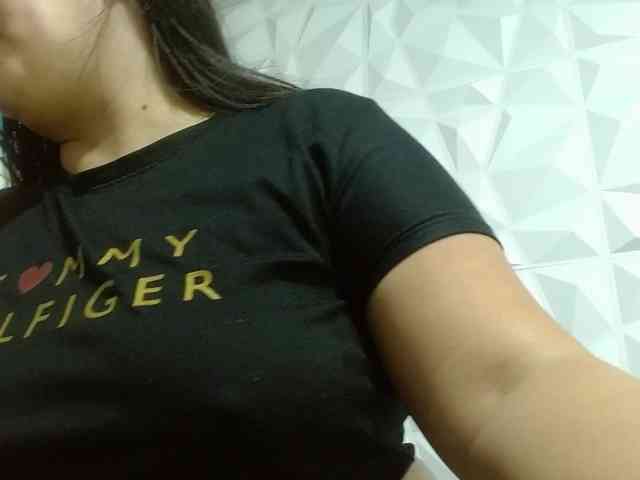 monickhot303av webcam