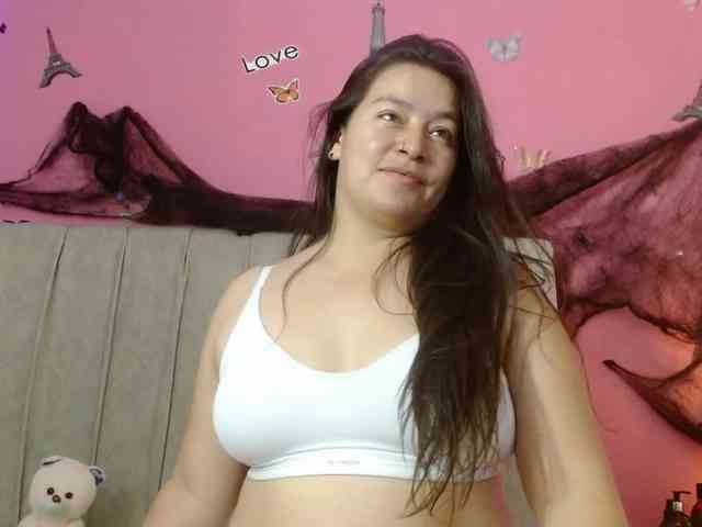 monickhot303av webcam