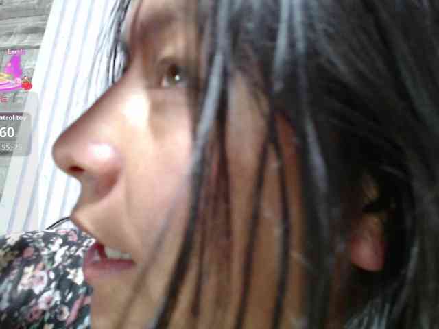 monickhot303av webcam