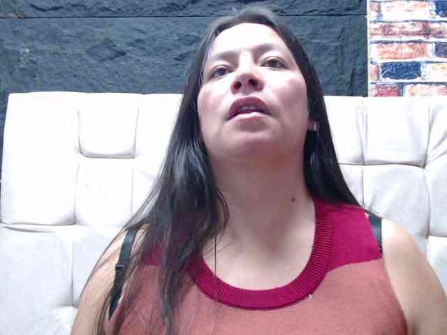 monickhot303av webcam