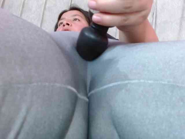 monickhot303av webcam