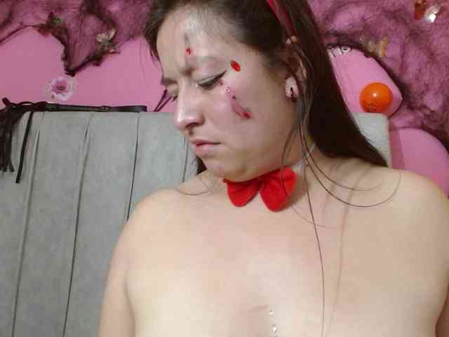 monickhot303av webcam
