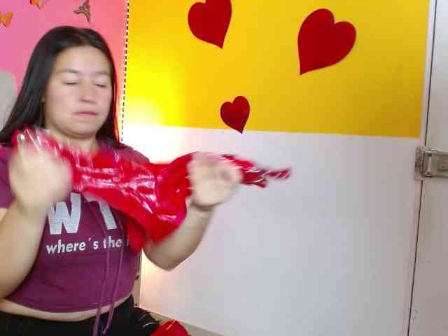 monickhot303av webcam