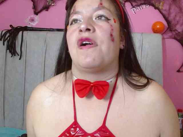 monickhot303av webcam