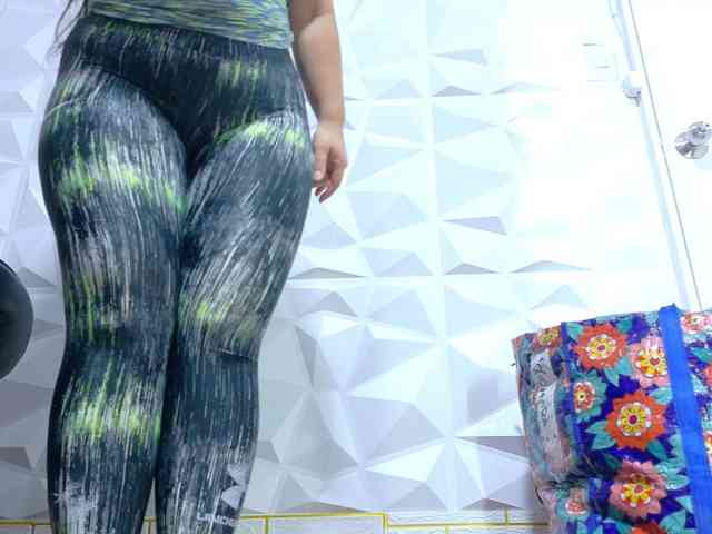 monickhot303av webcam