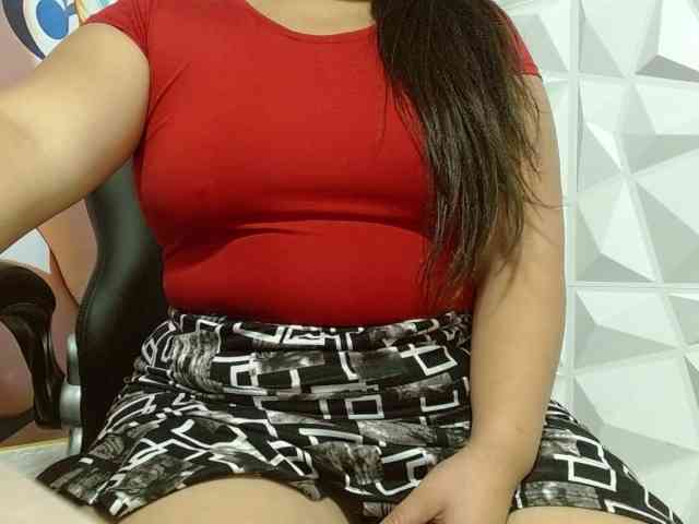 monickhot303av webcam