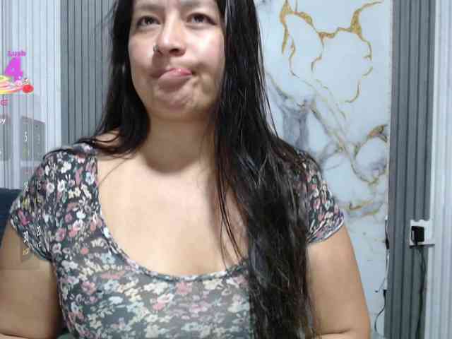 monickhot303av webcam