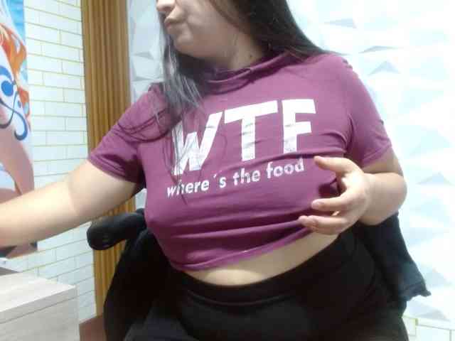 monickhot303av webcam